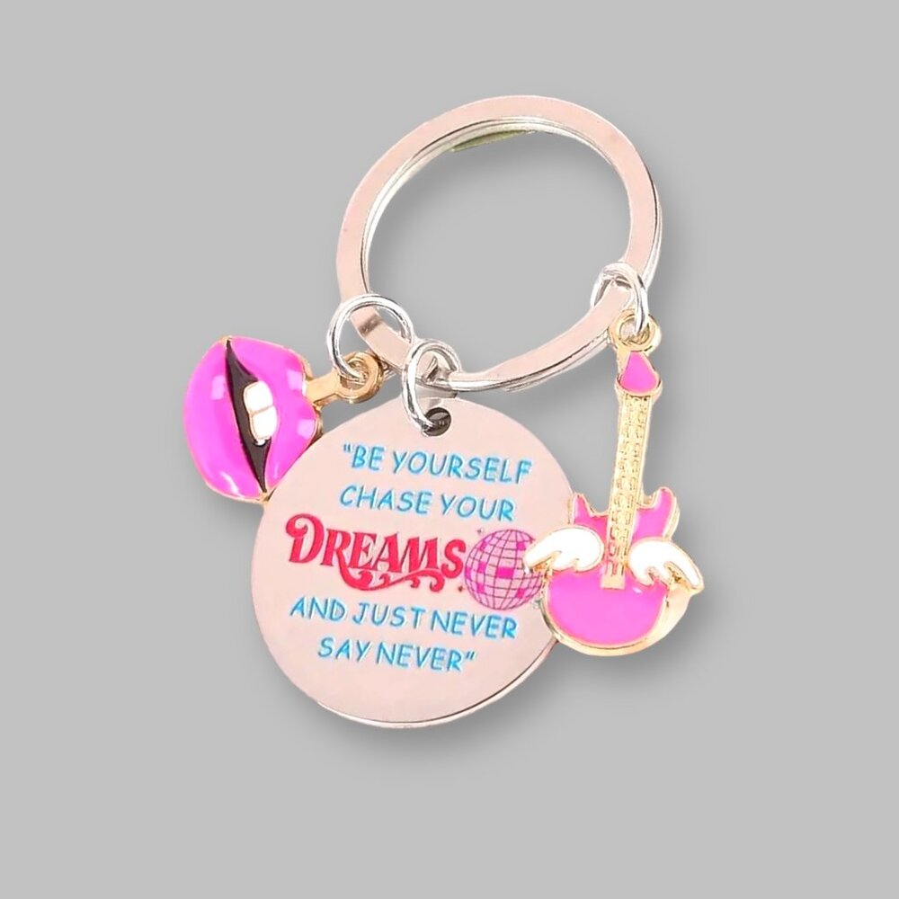 TAYLOR SWIFT‎ inspired Be Yourself Chase Dreams Keychain Swiftie Gift NEW 🏰